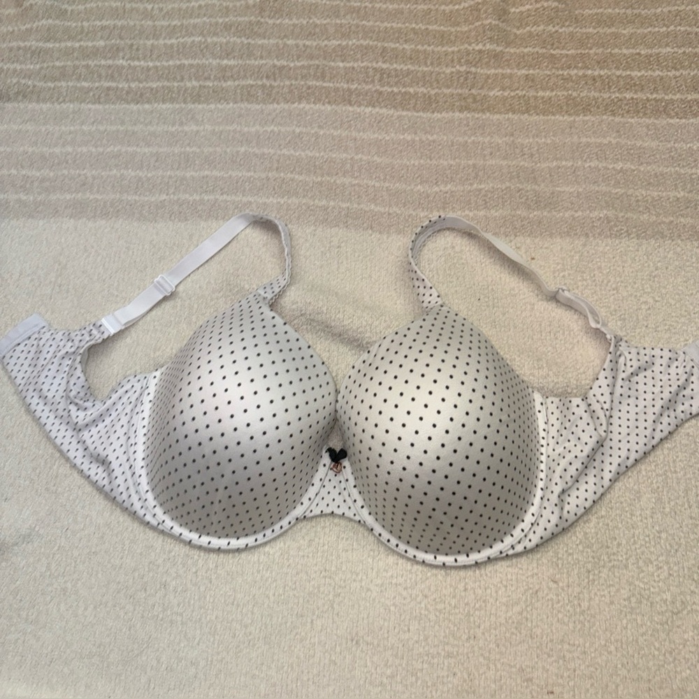 Victoria Secret Body By Victoria Perfect Shape Bra